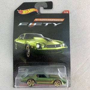 Camaro Fifty Series 2016 3/8 '81 coche Camaro verde y dorado - Imagen 1 de 5