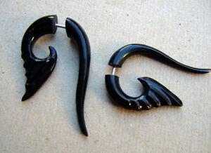 Piercing Natur Fake-Ohrring aus Horn/Wasserbüffel  Fly Wing Design  6mm oder 8mm