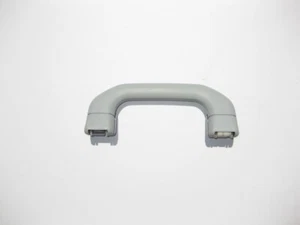 Mercedes-Benz  A2038100451 7D43 Ceiling handle gray front C-Class W203 CLK C209 - Picture 1 of 4
