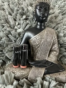 2 NYX Cosmetics Extra Creamy Round Lipstick LSS518A Pure Nude Pur Diaphane - Picture 1 of 3