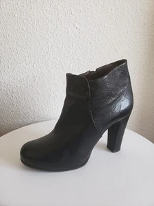 Coclico Womens Black Leather High Heeled Ankle Boots Size 40 Career Minimalist - Picture 1 of 14