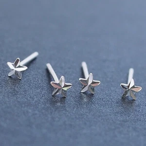 Solid 925 Sterling Silver Shiny Polished Cute Tiny Star Stud Earrings Girls Gift - Picture 1 of 8