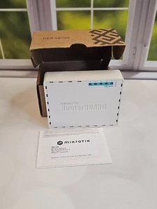 MikroTik HEX Series lite RB750r2 MPLS Router - White - Brand New Open Box - Picture 1 of 6