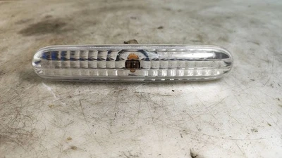 SsangYong Actyon 2007 Alle Seitenblinker 1080705 ROB48686 - Bild 1 von 3