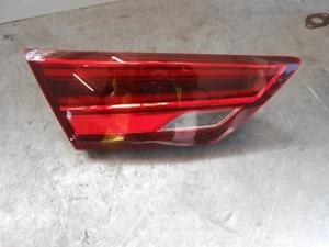 SEAT LEON ST 5F8 (MK3) 2018 NSR PASAJERO LUZ INTERIOR MALETERO TRASERO 5F9945307E - Imagen 1 de 3