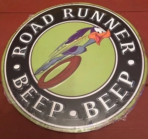 New In Plastic Road Runner Reproduction Metal Sign - Picture 1 of 1