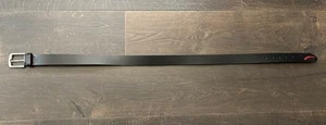 Cinturón de cuero negro Rawlings - 43,5" de largo - Imagen 1 de 8