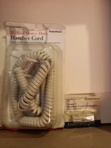 Radio Shack 25 -Foot Heavy Duty Handset Cord Almond Color Cord Untangler Ivory - Zdjęcie 1 z 1