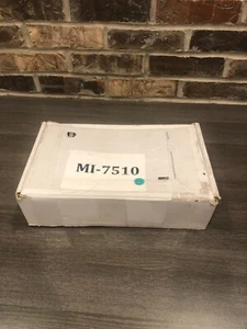 New Open Box Mount-It! Universal Clamp-On Mount MI-7510 w/ Full-Motion Dual Arm - Afbeelding 1 van 7