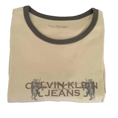 Винтажная футболка CALVIN KLEIN желтовато-коричневый с коричневой отделкой средний - Изображение 1 из 4