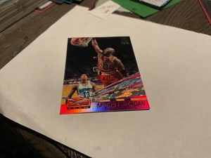 1993-94 Topps Stadium Club - Beam Team Michael Jordan #4 - Picture 1 of 6