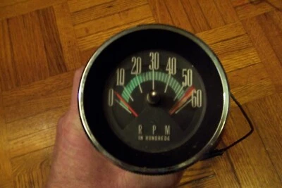 Tacómetro Oldsmobile Starfire 1963 a 1966 original. Gm de fábrica Foto 1 de 4