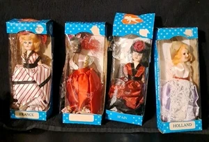 VINTAGE DOLLS ADMIRATION TOY CO. DOLLS OF ALL COUNTRIES SET OF 5 - Imagen 1 de 15