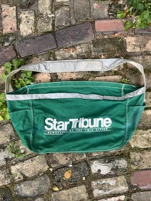 Bolso de Mano de Periódico Star Tribune Vintage Lona Años 90/80, Verde/Blanco, Hecho en EE. UU. Foto 1 de 4