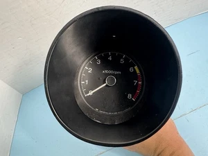 1970-1973 NISSAN DATSUN 240Z REDLINE RPM TACHOMETER Turn Signal GAUGE ASSEMBLY - Picture 1 of 6