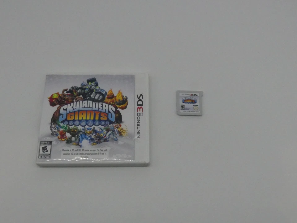 Skylanders - Giants Game Only (Nintendo 3DS, 2012) - Image 1 of 1