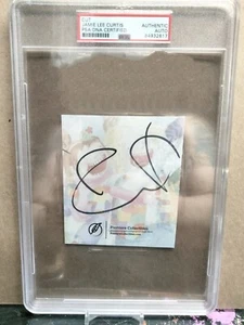 JAMIE LEE CURTIS CUT SIGNATURE PSA SLABBED - Bild 1 von 3