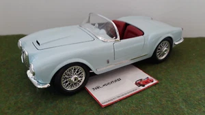 LANCIA AURELIA B24 SPIDER 1955 bleu pastel intérieur rouge cabriolet 1/18 BURAGO - Picture 1 of 8
