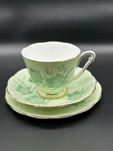 VTG NAPOLI Queen Anne England Bone China Hand Painted Tea Cup Saucer Dessert Pl - Picture 1 of 17