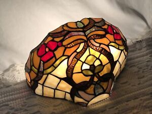 Tiffany Style Stained Glass Wall Sconce Light Lamp Floral Rose Victorian Mission