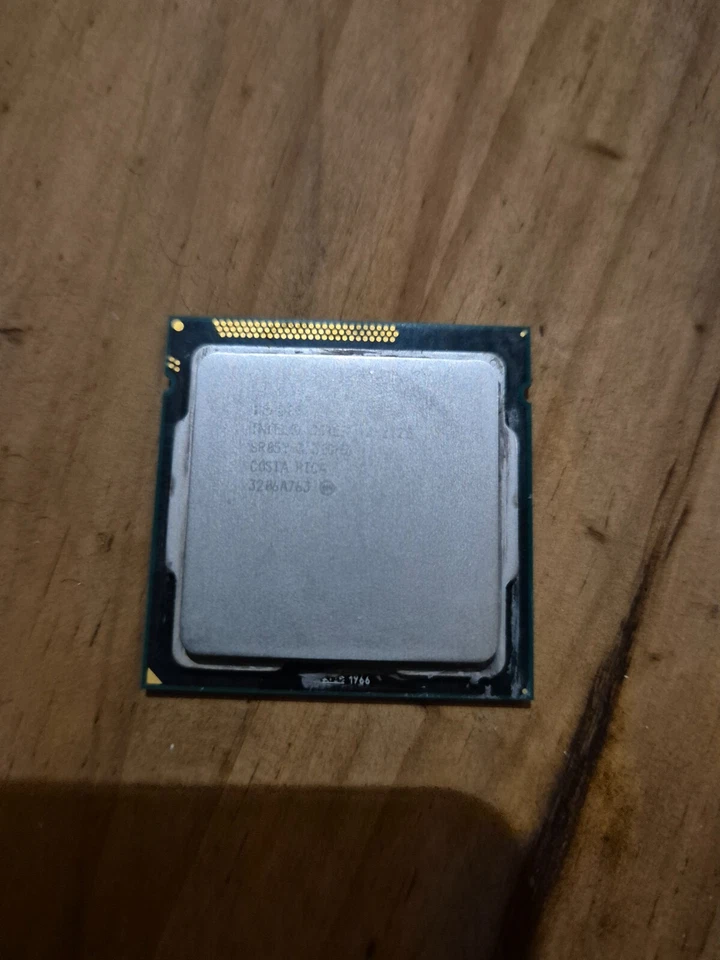 intel core i3 2128 processor - Image 1 of 1