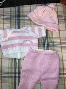 Vintage Cabbage Patch Bambini/Bambola Vestiti Rosa/Bianco Maglione Outfit con Cappello (462) - Foto 1 di 5