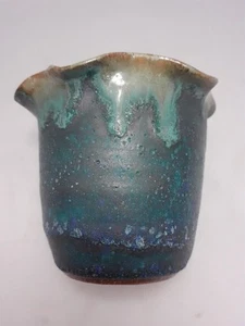 *STUDIO POTTERY* drip Glaze Blue Green Fluted Top Wavy Edge Pot Vase - Picture 1 of 16