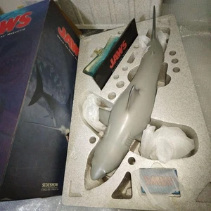 Sideshow Jaws Figure Statue W/BOX F/S FEDEX - Picture 1 of 21