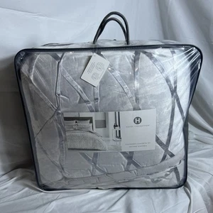 Hotel Collection Helix FULL / QUEEN Comforter + 2 STANDARD Shams Set $500 - Picture 1 of 3