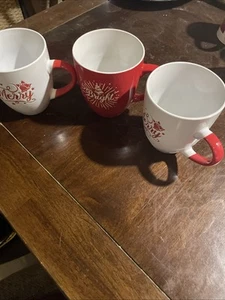 Christmas Mugs Set Of Three - Picture 1 of 4