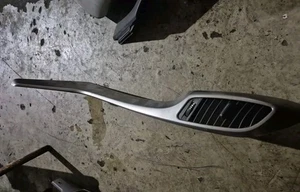 HYUNDAI I30 2012 1.6 CRDI ARMATURENBRETT ENTLÜFTUNG LINKE SEITE MITTE 84790-A6900 2012 - Bild 1 von 9