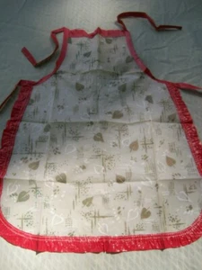 Vintage Plastic Apron Childs Bib Apron 17.5" Waist Red Ruffle Edging AP169 - Picture 1 of 3