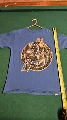 Camisa Vingadores Guerra Infinita Juventude Média - Logotipo dos Vingadores - Homem de Ferro, Thanos - Imagem 1 de 4