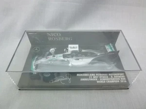 Minichamps 1:43 F1 Mercedes-AMG Petronas W07 #6 N.Rosberg World Champion 2016 - Picture 1 of 8