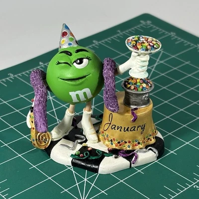 Danbury Mint/M&M's Perpetual Calendar "Green M&M" Retired 2005 New Years Figure - Image 1 of 4