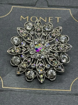 Broche Monet Vintage Firmado Flor Tono Plata Aurora Borealis Estrás 2" Foto 1 de 4