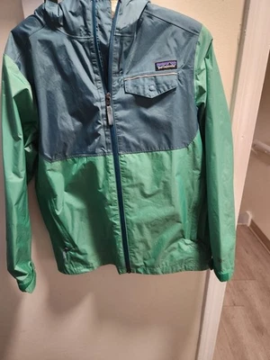 Patagonia Jacket Green Youth Kids, Size XL (14) - Image 1 of 3