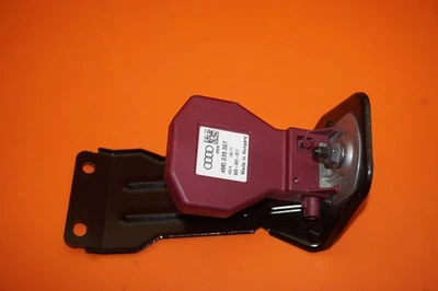 АНТЕННА МОБИЛЬНОГО ТЕЛЕФОНА AUDI Q5 A5 Q3 Q7 Q8 2017 2018 2019 2020 2021 4M0 035 507 - Изображение 1 из 3