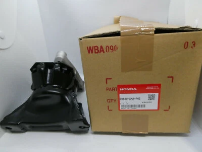 Genuine Honda (50820-SNA-P01) Engine Torque Strut Mount for 06-11 Civic 1.8L NEW - Image 1 of 3