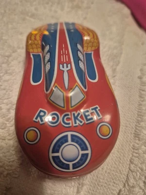 Coche de juguete de hojalata motor fricción corredor cohete rojo Schylling de colección Foto 1 de 4