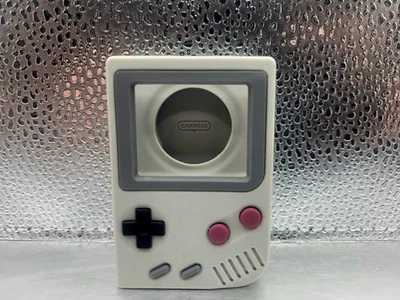 Base de carga retro para consola Game Boy para Apple Watch gris silicona ligeramente usada Foto 1 de 4