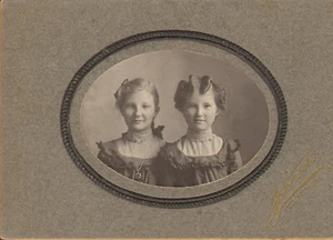 Vintage Photograph Two Young Girls in Matching Dresses - Picture 1 of 1