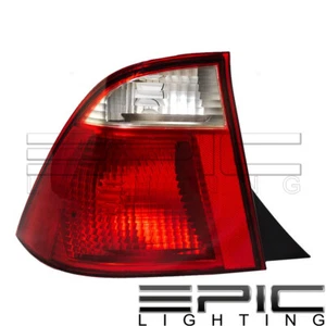 Lámpara trasera izquierda del lado del conductor para Ford Focus Sedán 2005-2007 - Imagen 1 de 2