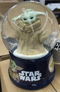 Star Wars Disney Mandalorian  Baby Yoda Lightup Snow Globe NIB - Picture 1 of 1
