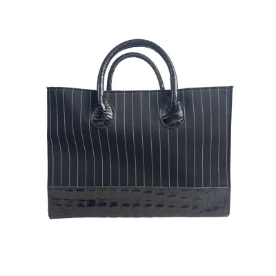 Bolso de Mano Clever Carriage Company Para Mujer Negro N Púrpura Interior Talla M Foto 1 de 4