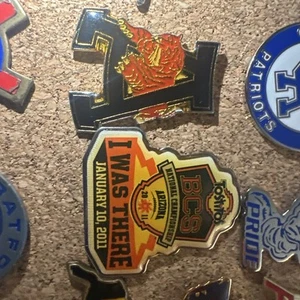Auburn University Tigers Lapel Pin Rare Auburn With Tiger Pin. X2 - Picture 1 of 1