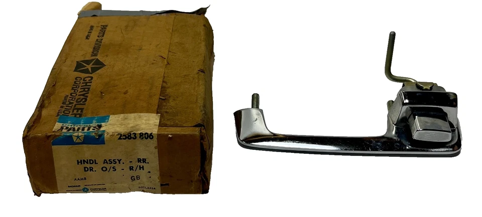 New Old Stock Right Rear Door Handle for 1967-76 Dodge/Plymouth A Body #2583806 Foto 1 de 1