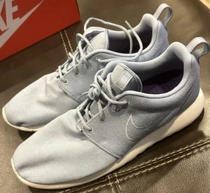 Nike Roshe One Herren Größe 10 Premium Laufschuhe Blau Grau 525234 404 - Bild 1 von 8