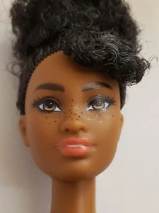 Barbie Nude Doll HYBRID, FASHIONISTA BARBIE HEAD MADE TO MOVE PETITE BODY, FRECK - Picture 1 of 10