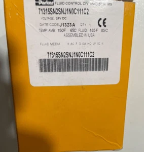 NEW PARKER 71315SN2SNJ1N0C111C2 SOLENOID VALVE 24v DC 3-Way - Picture 1 of 9